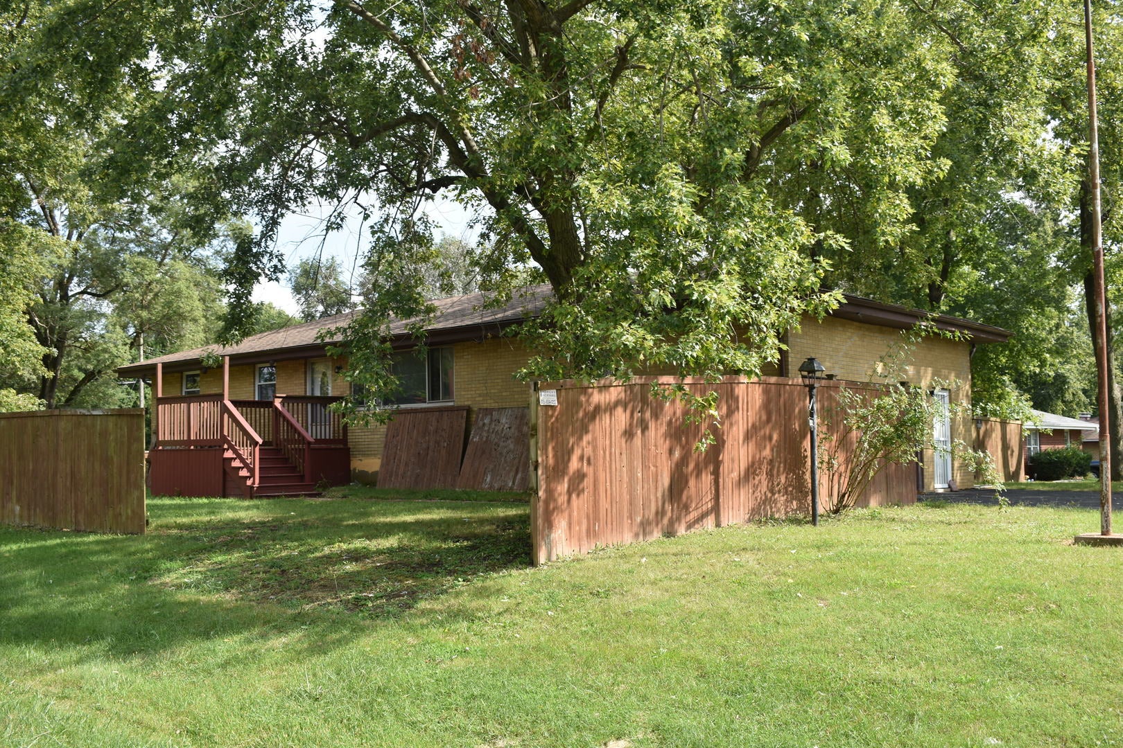 1400 Eunice Avenue — photo