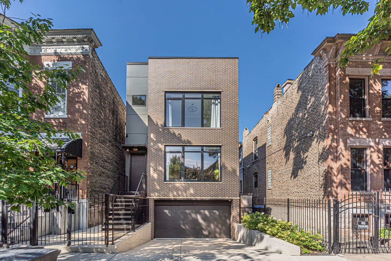 1246 N Marion Court — photo