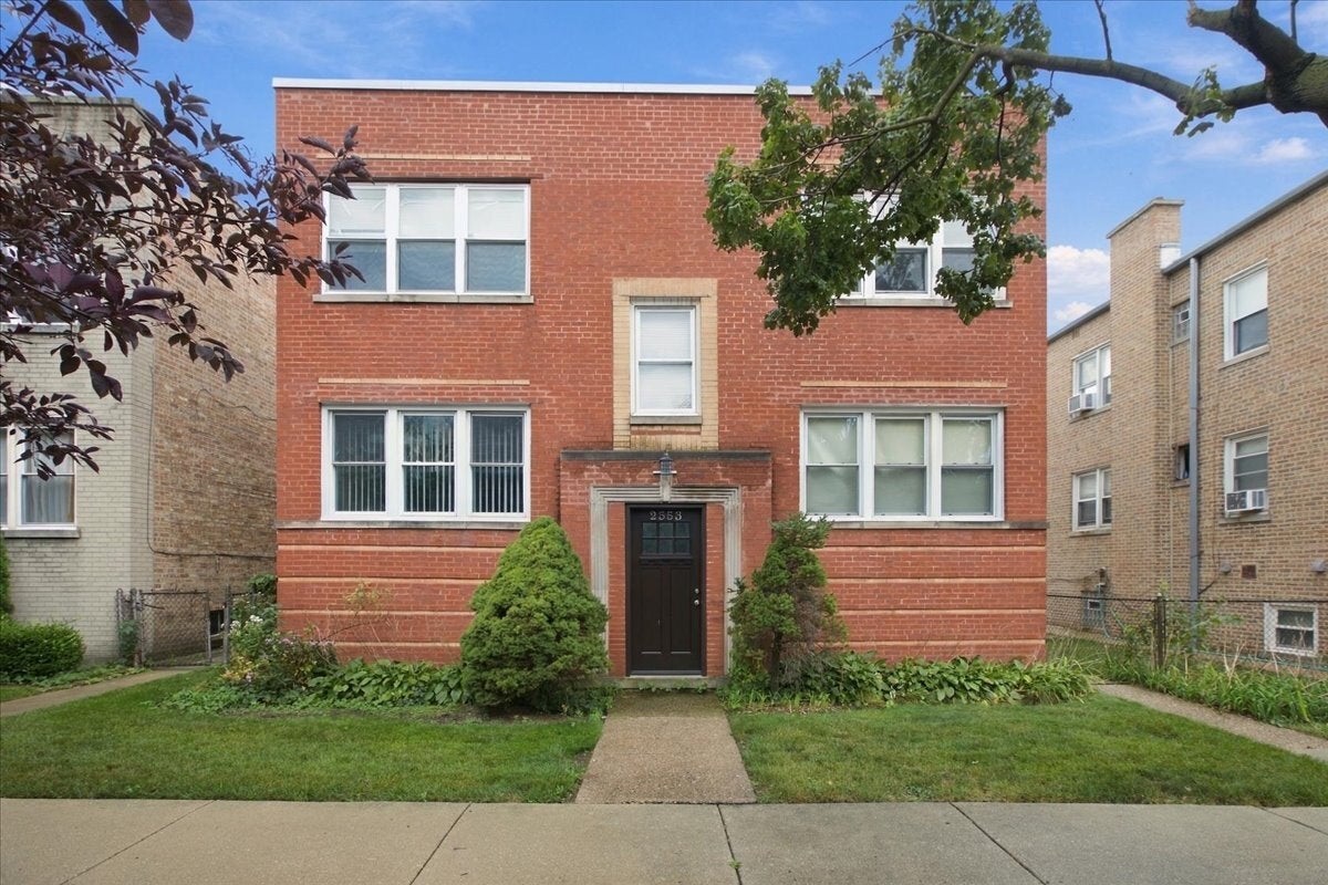 2553 W Summerdale Avenue 1E — photo