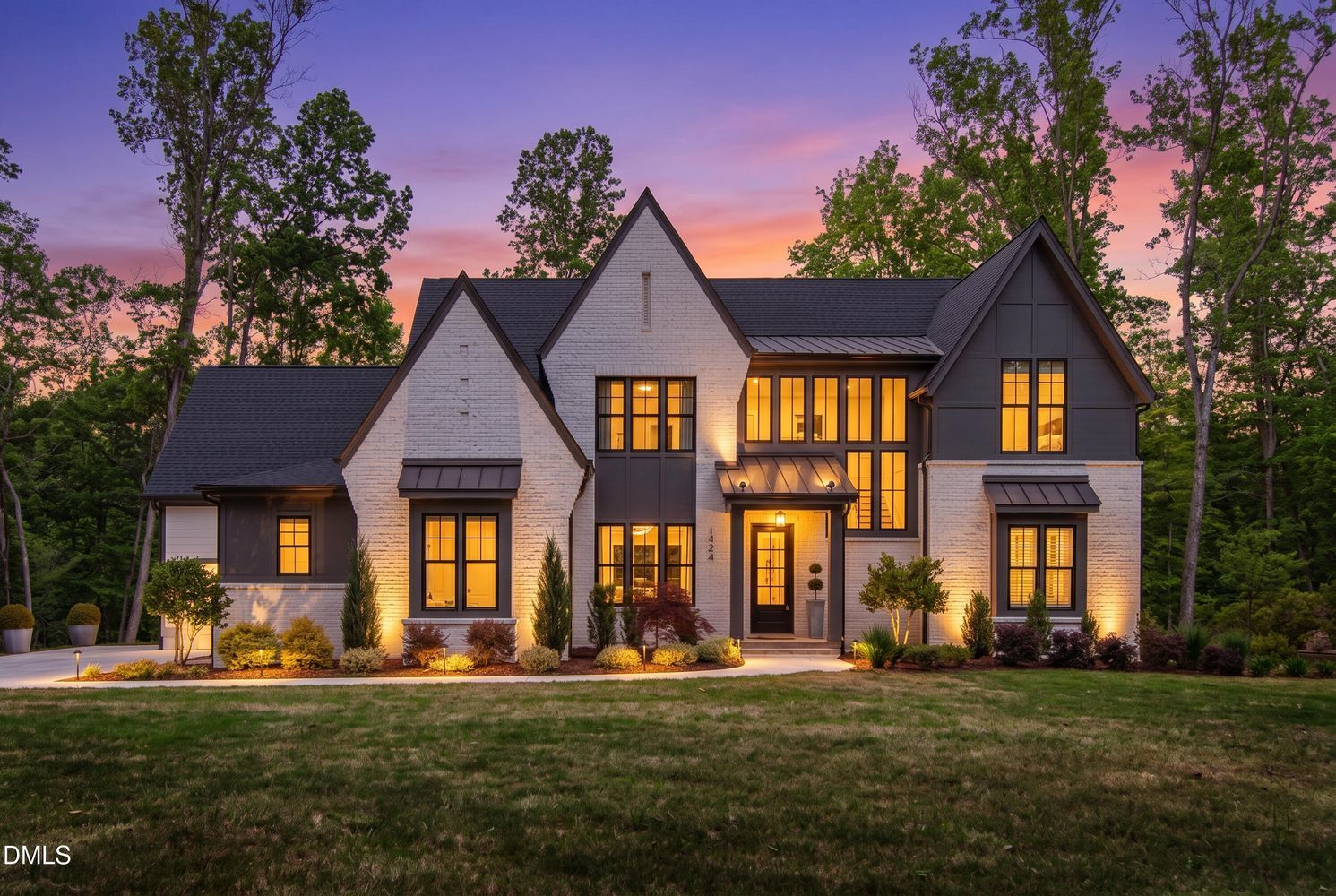 1424 Lake Adventure Court — photo
