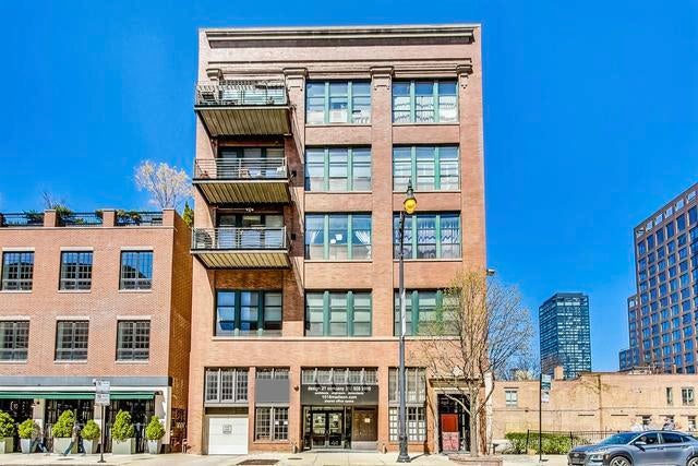 1016 W Madison Street 4S — photo