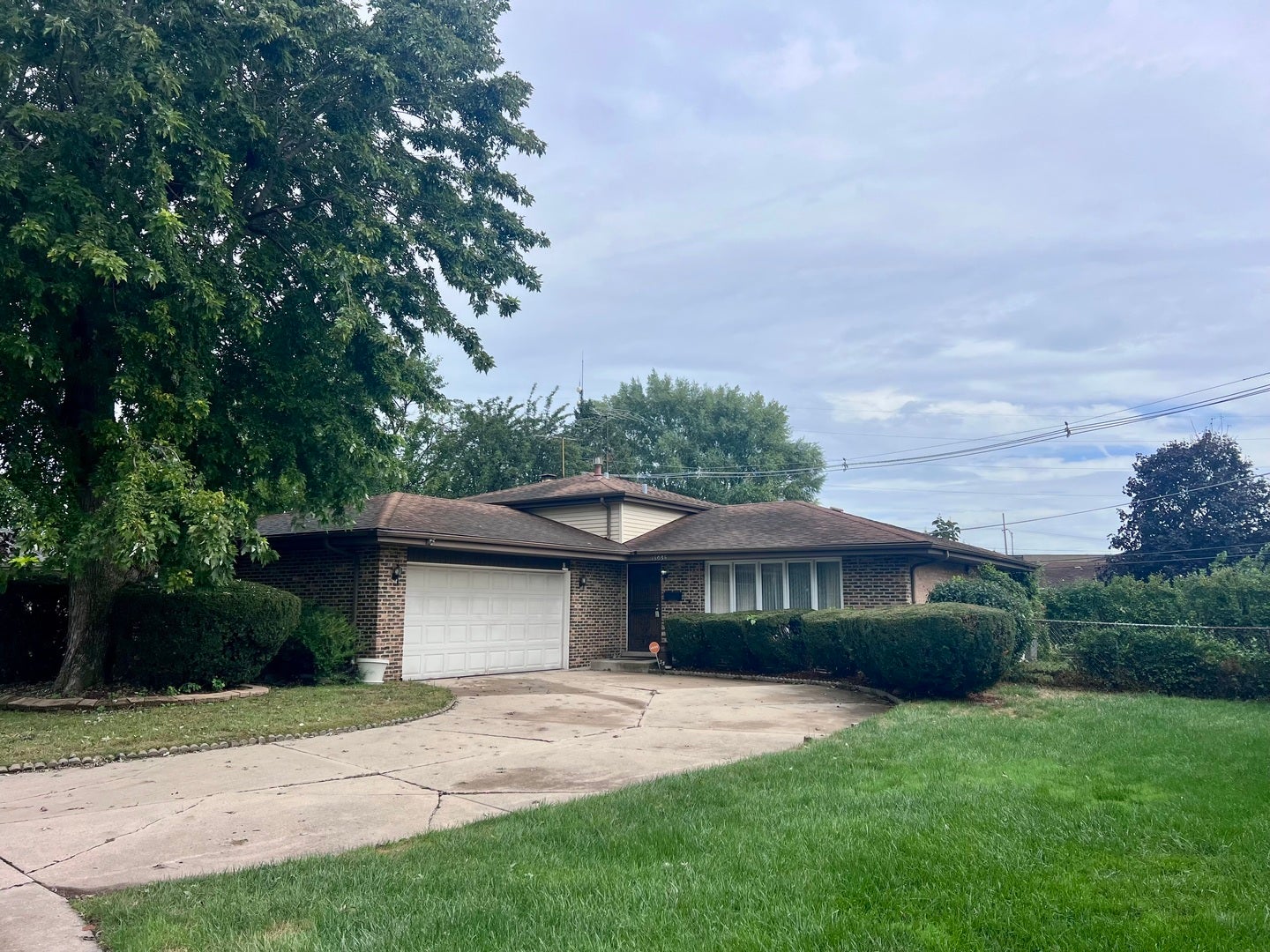 15035 Naughton Drive — photo