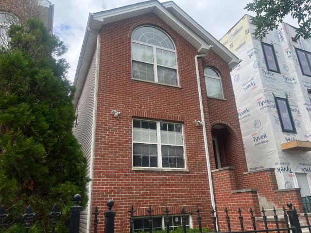 1610 S Saint Louis Avenue — photo