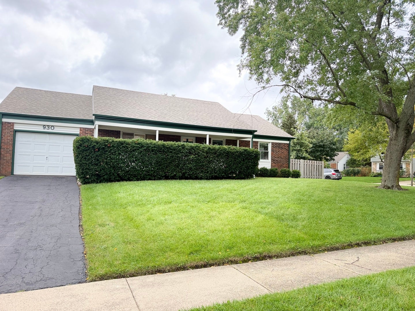 930 Dorncliff Lane — photo