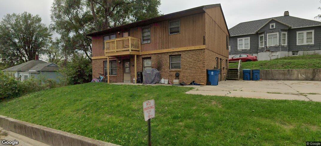 410 Peru Street — photo