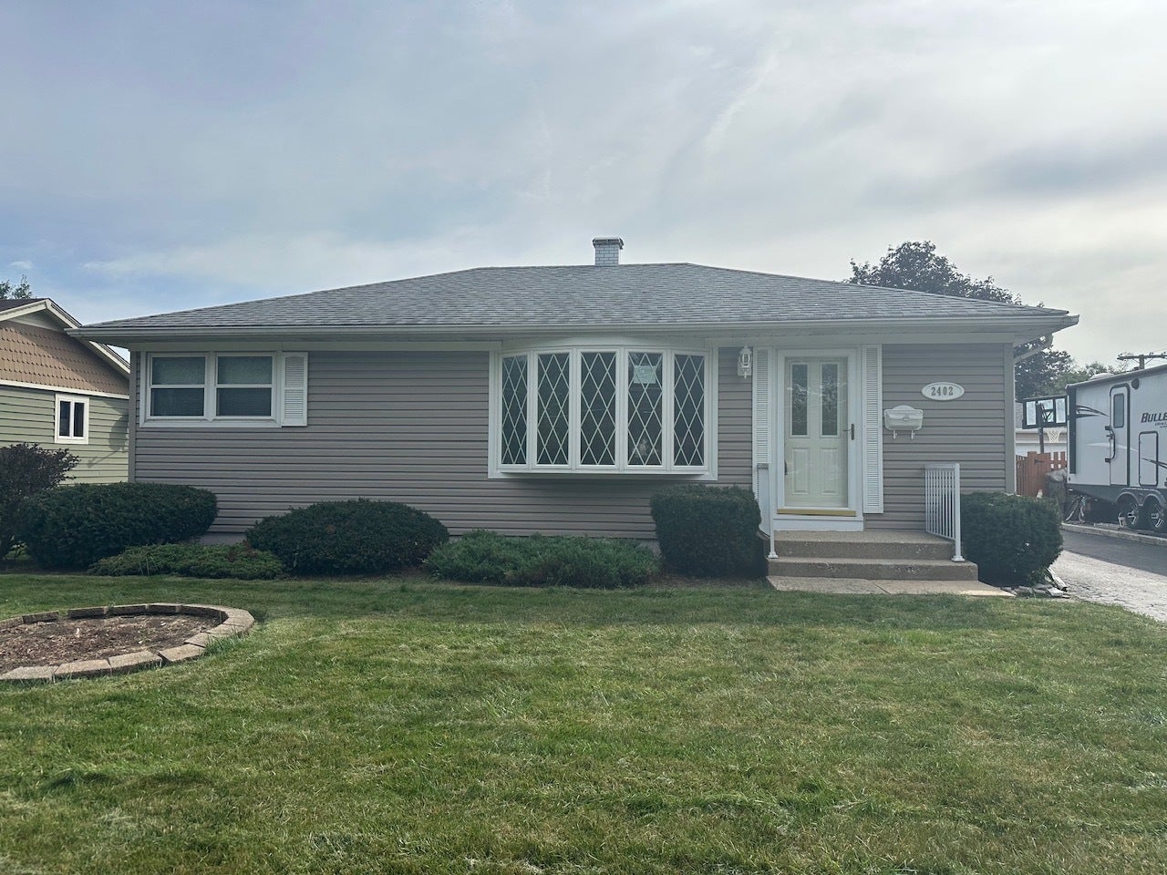 2402 Rohlwing Road — photo