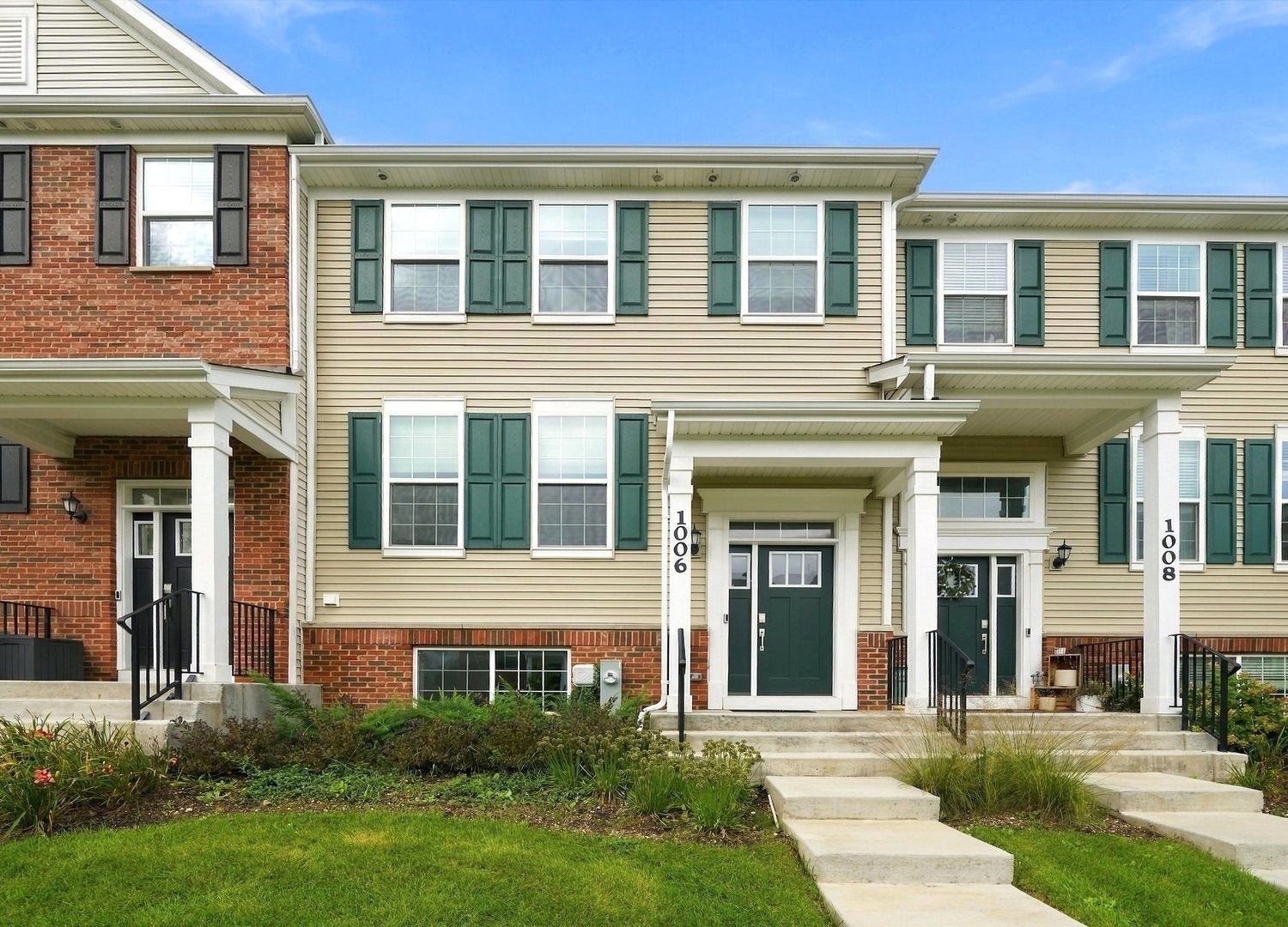 1006 Neubauer Circle — photo