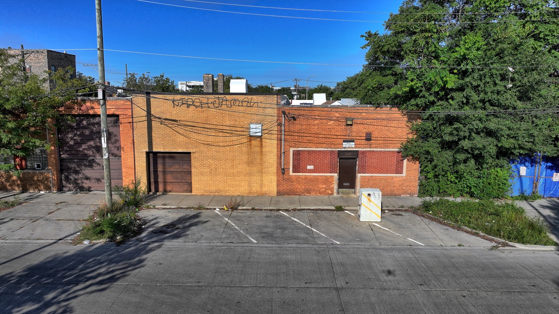 1618-22 N Throop Street — photo