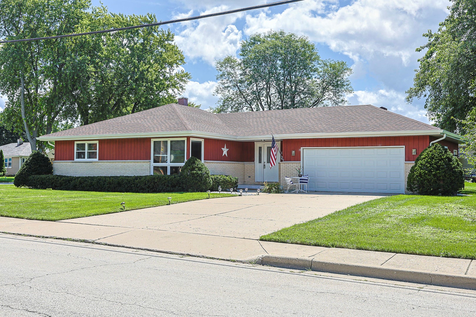 1305 Van Street — photo