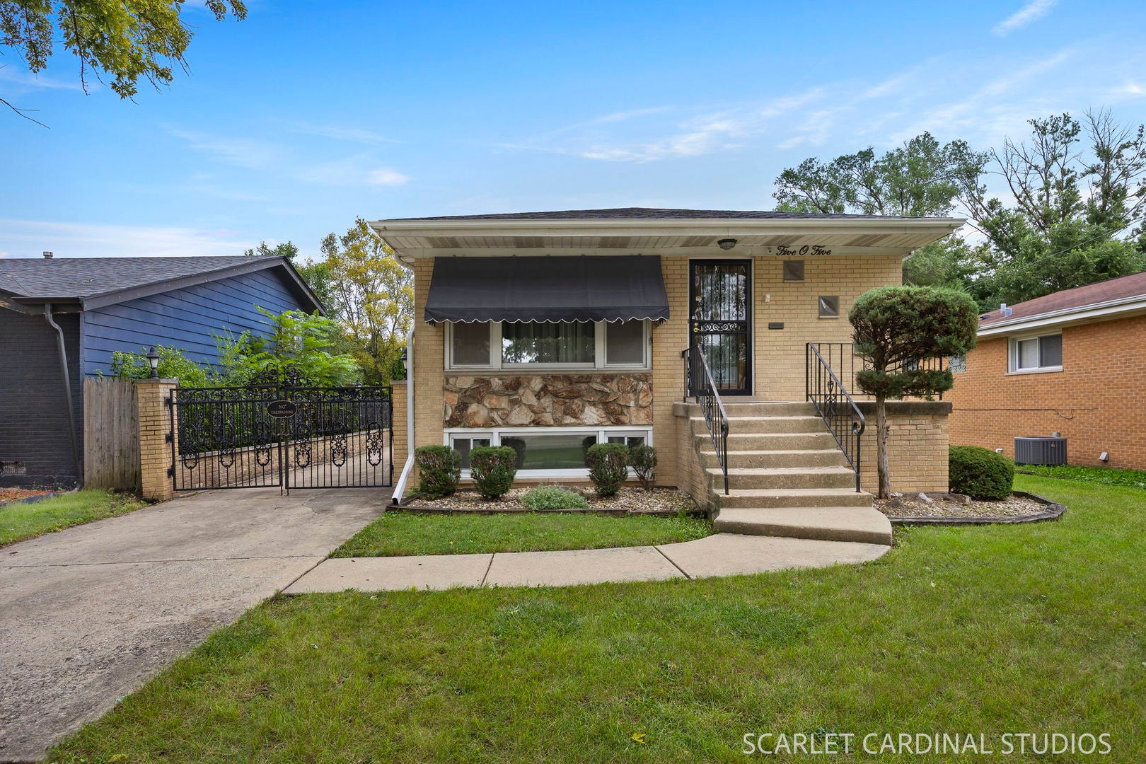 505 N Addison Road — photo