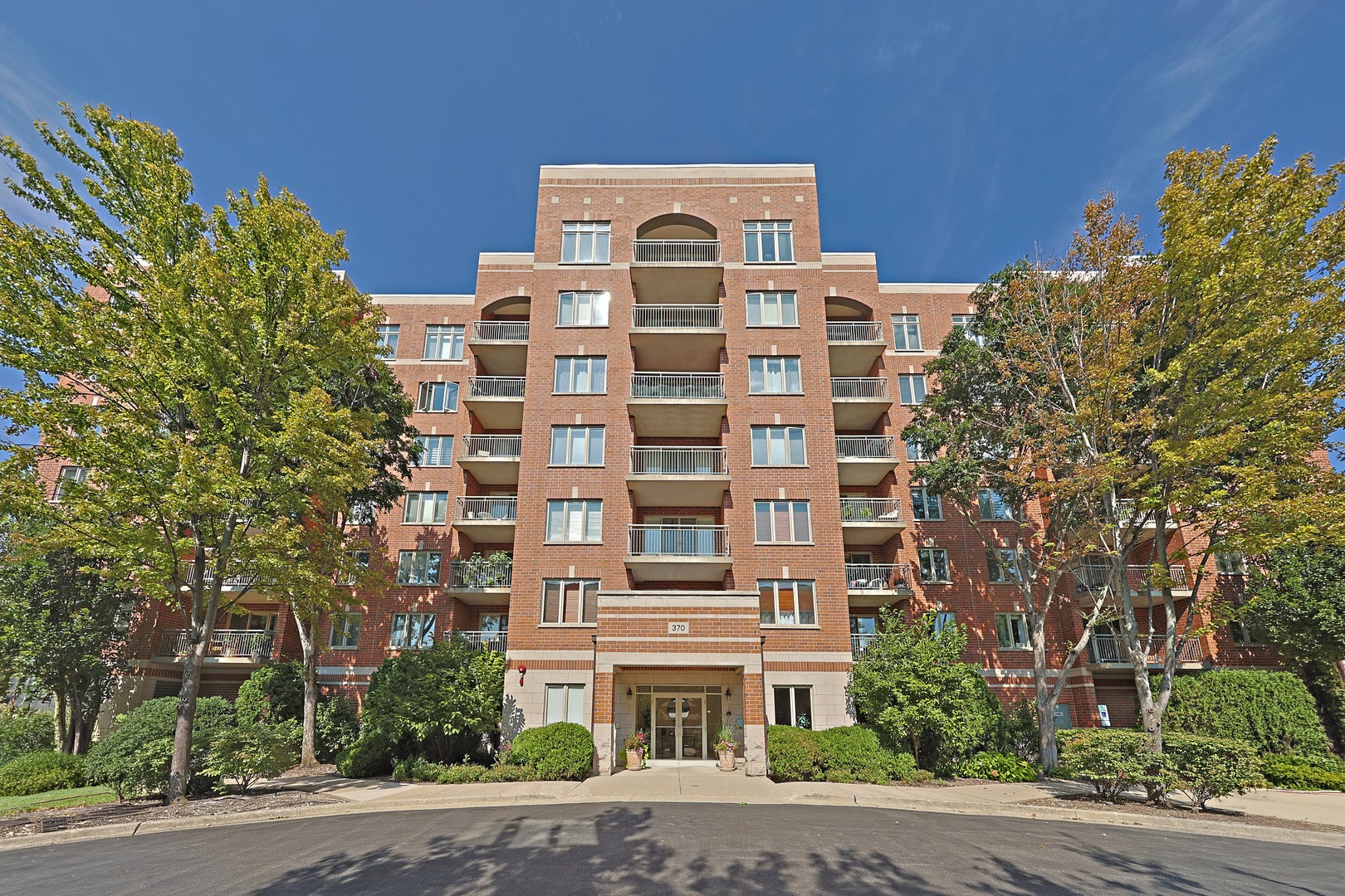 370 S Western Avenue 701 — photo