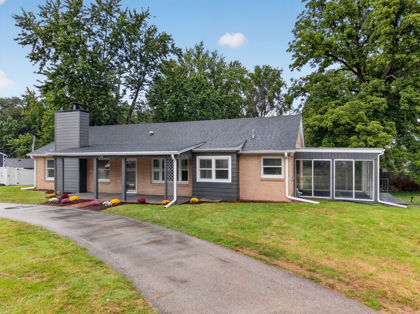 708 E Glover Street — photo