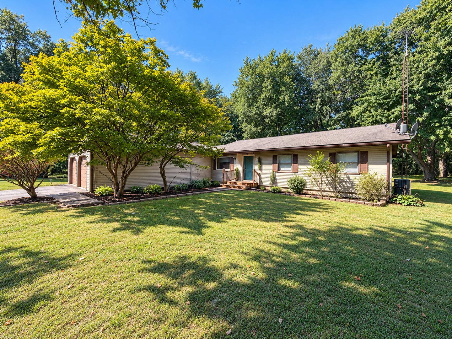 5347 Kell Road — photo