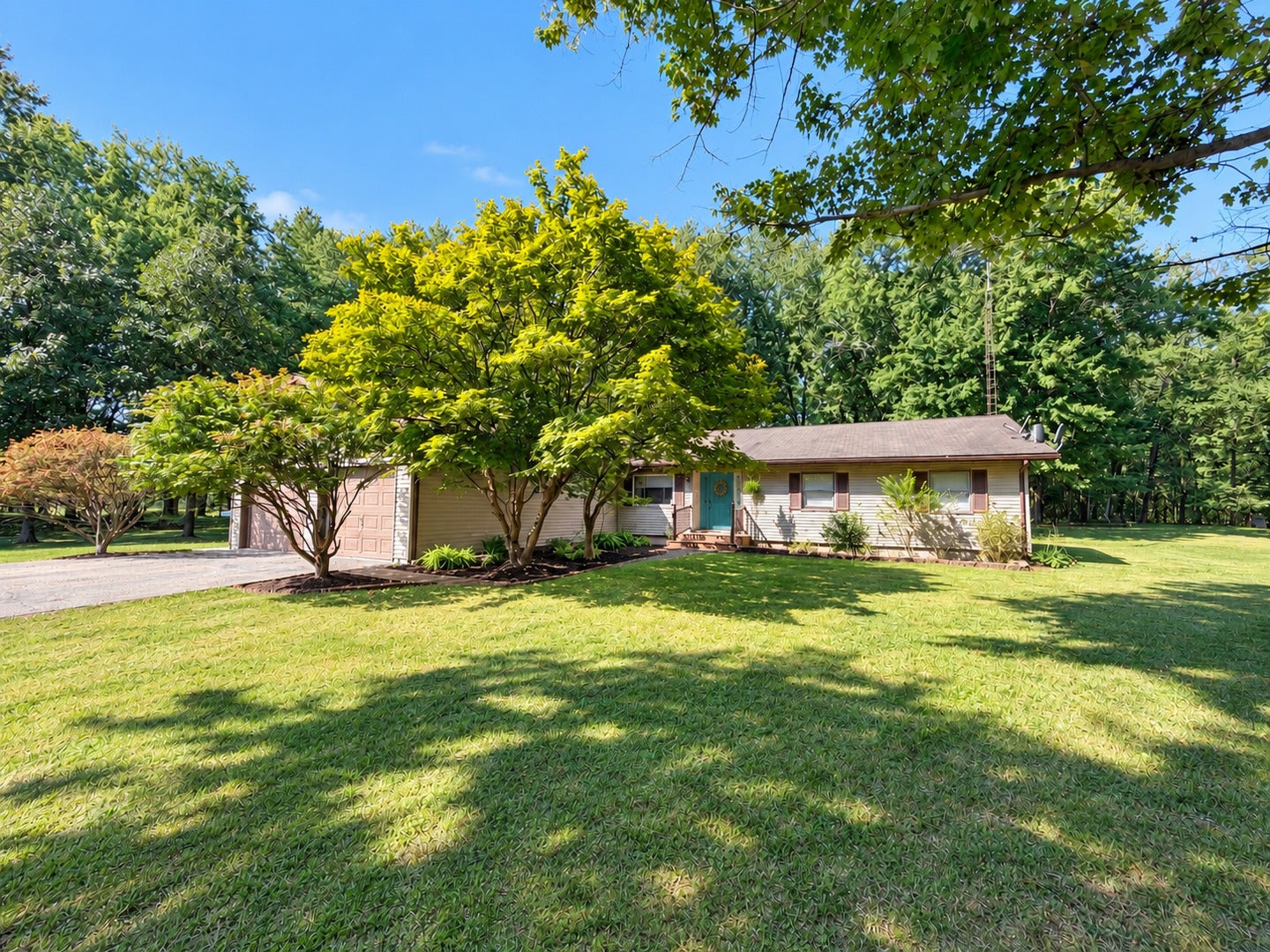 5347 Kell Road, Kell, IL 62853 — photo 2