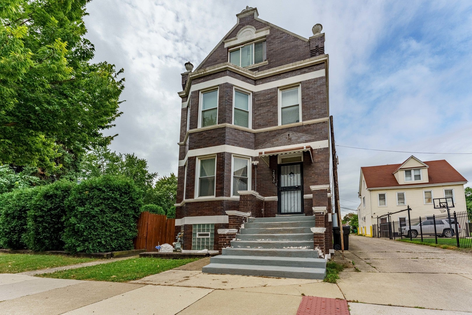 2636 Ridgeland Avenue 1 — photo