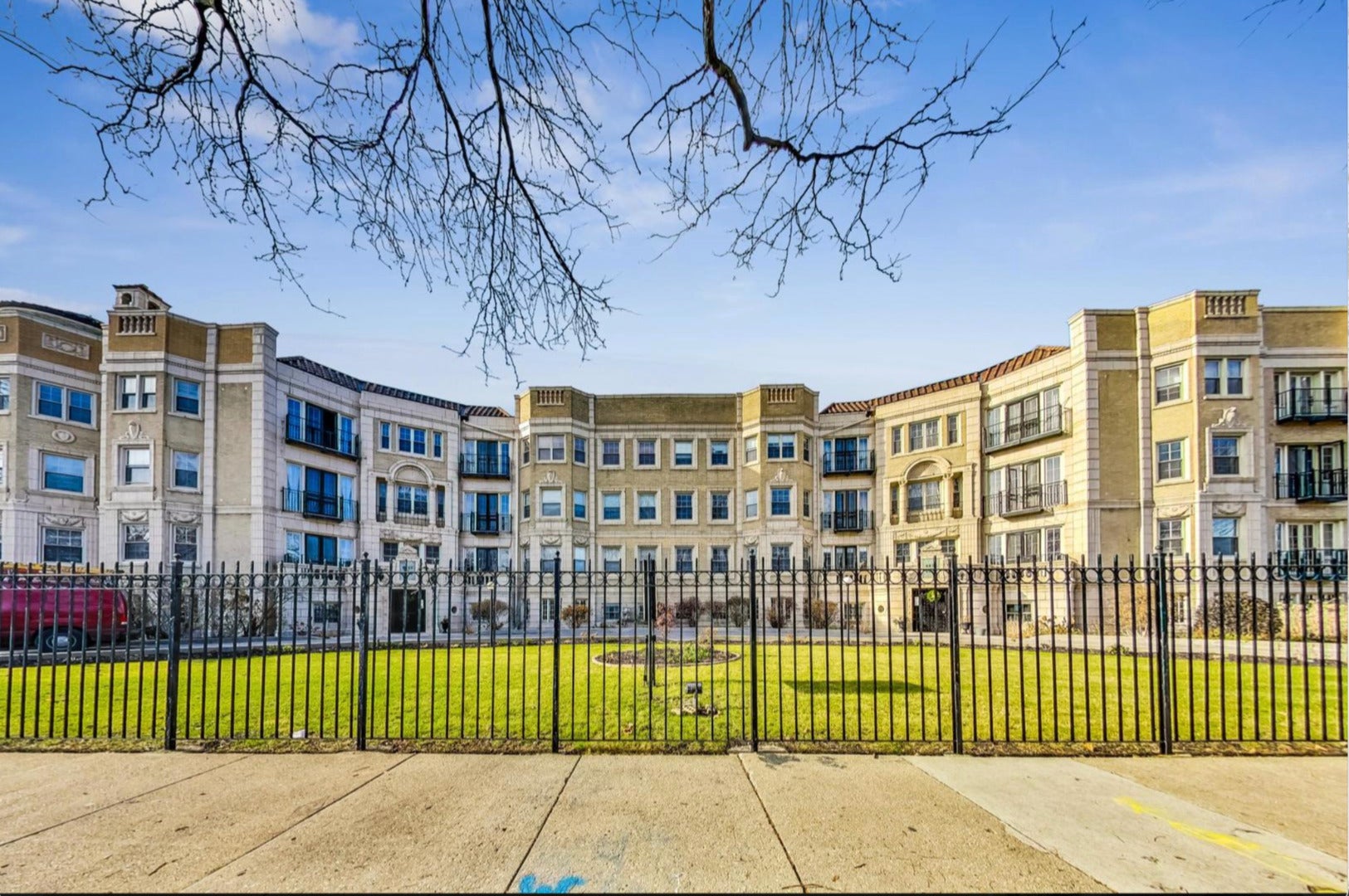 6832 S South Shore Drive 2 — photo