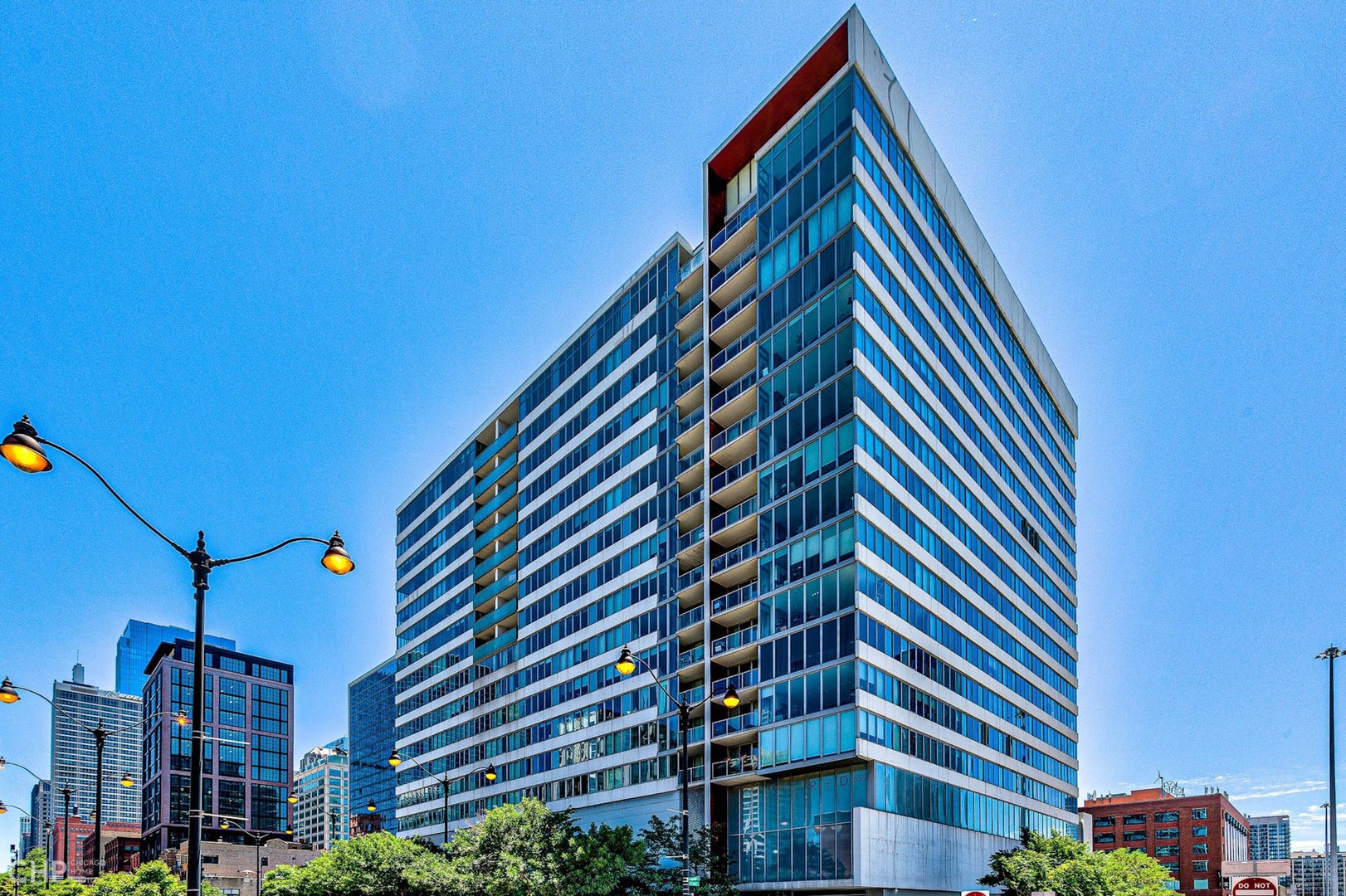 659 W Randolph Street 810 — photo