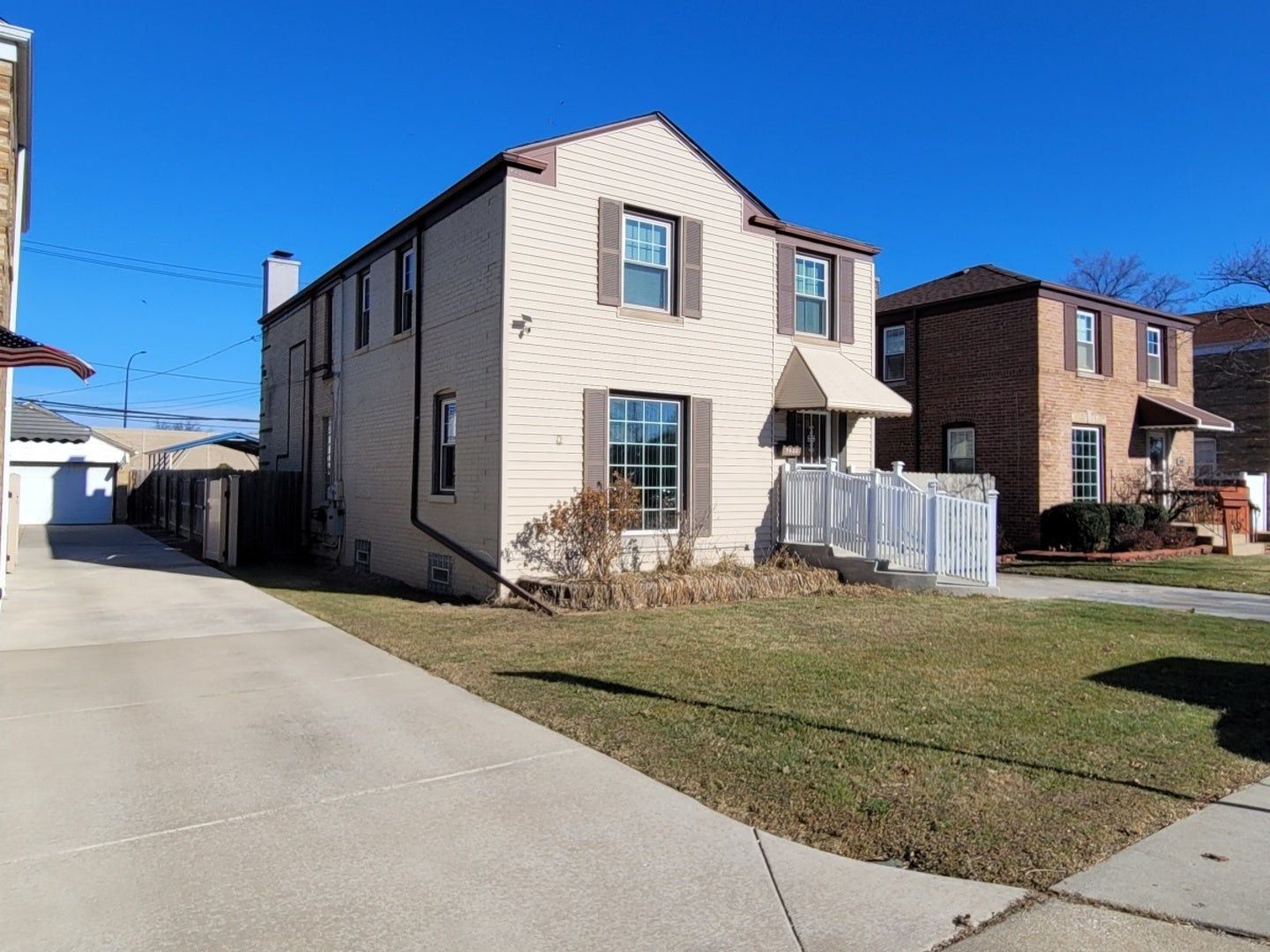 7432 W Gregory Street — photo