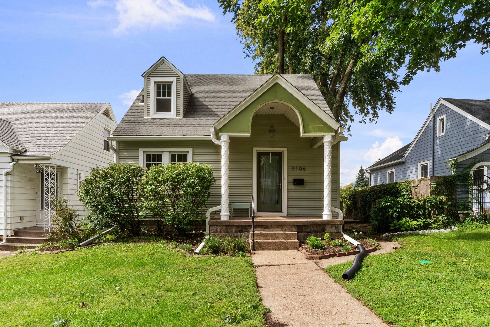 3106 Davenport Avenue — photo