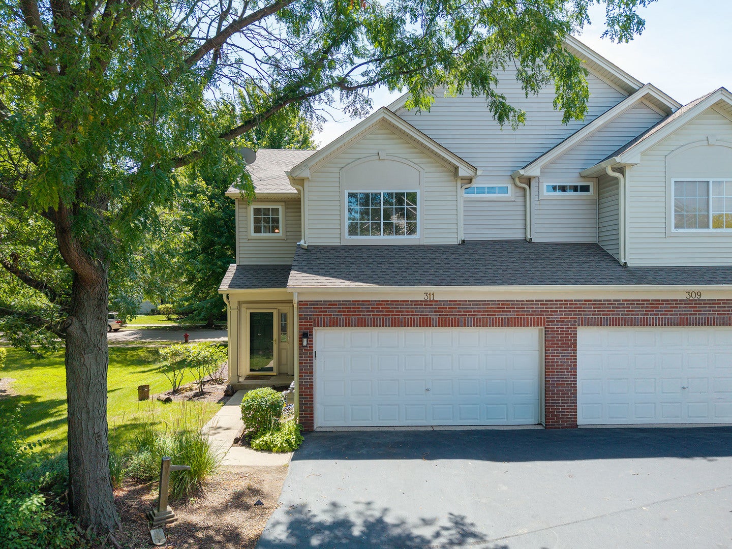 311 Abington Woods Drive 311 — photo