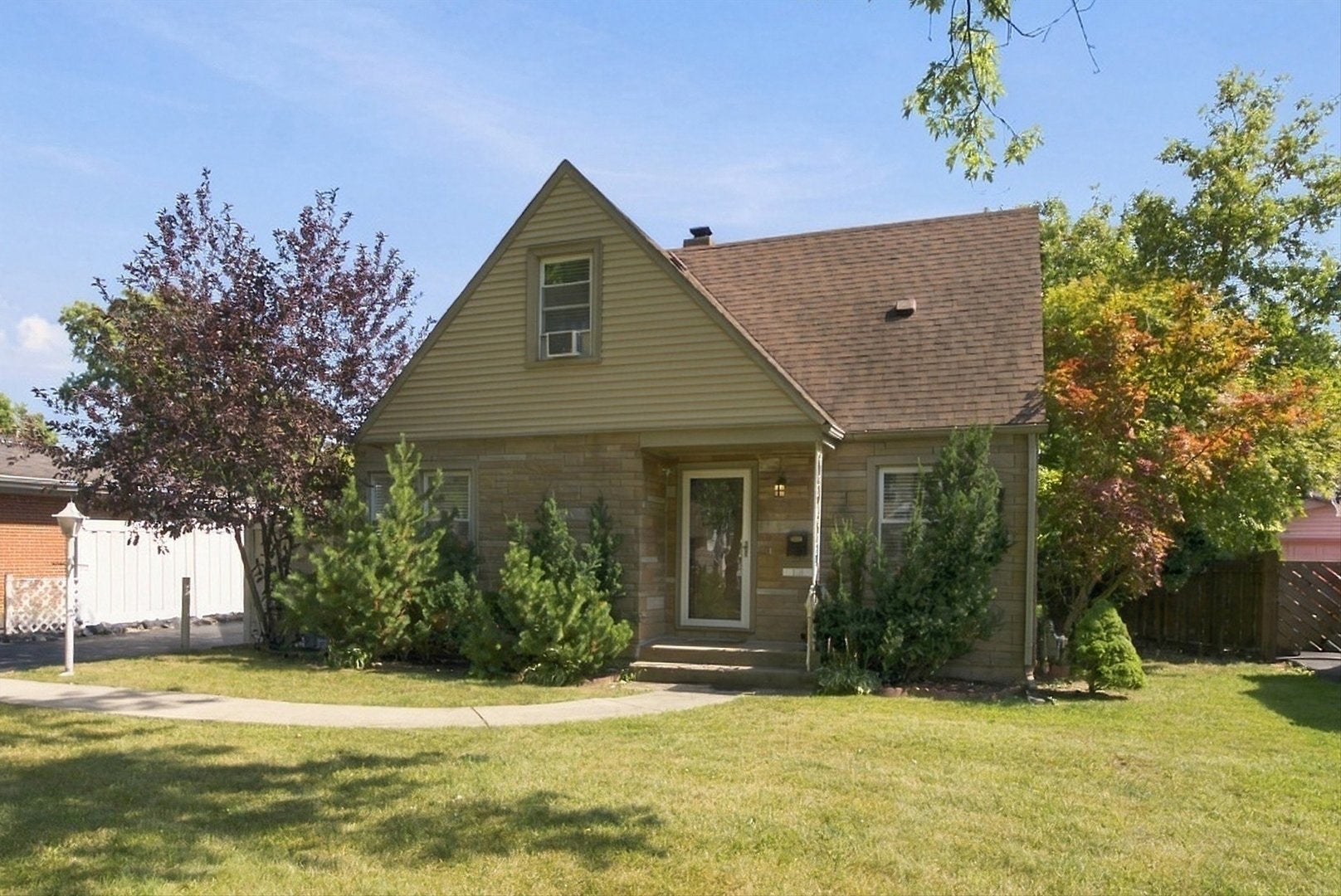 2115 Halsey Drive — photo
