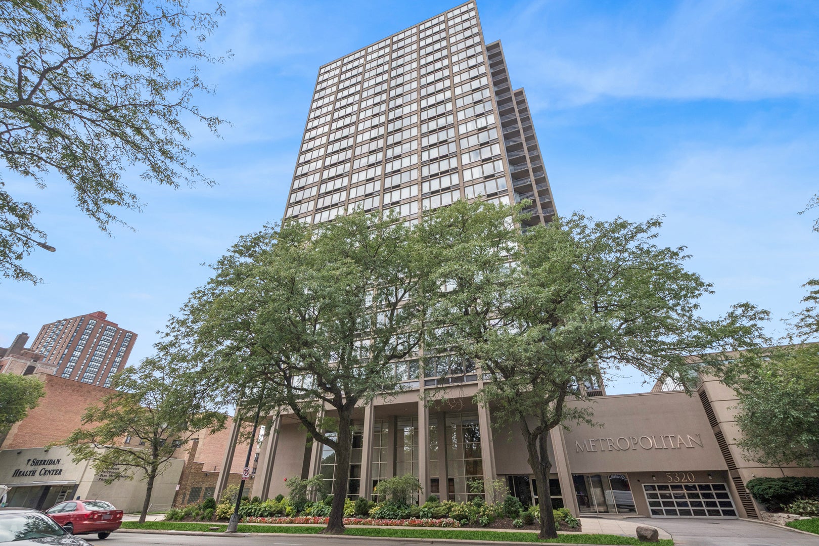 5320 N Sheridan Road 1307 — photo