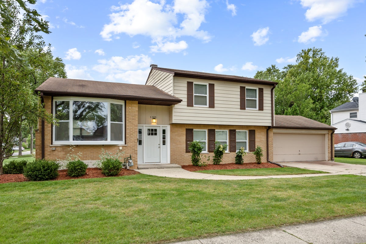 1505 E Michele Drive — photo