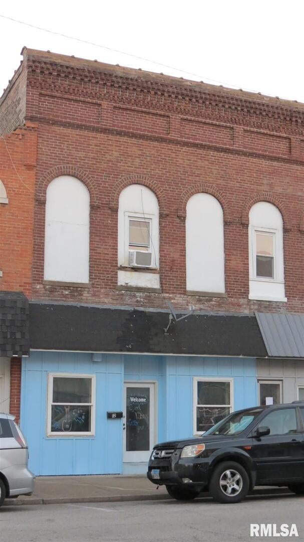 12 N Division Street — photo