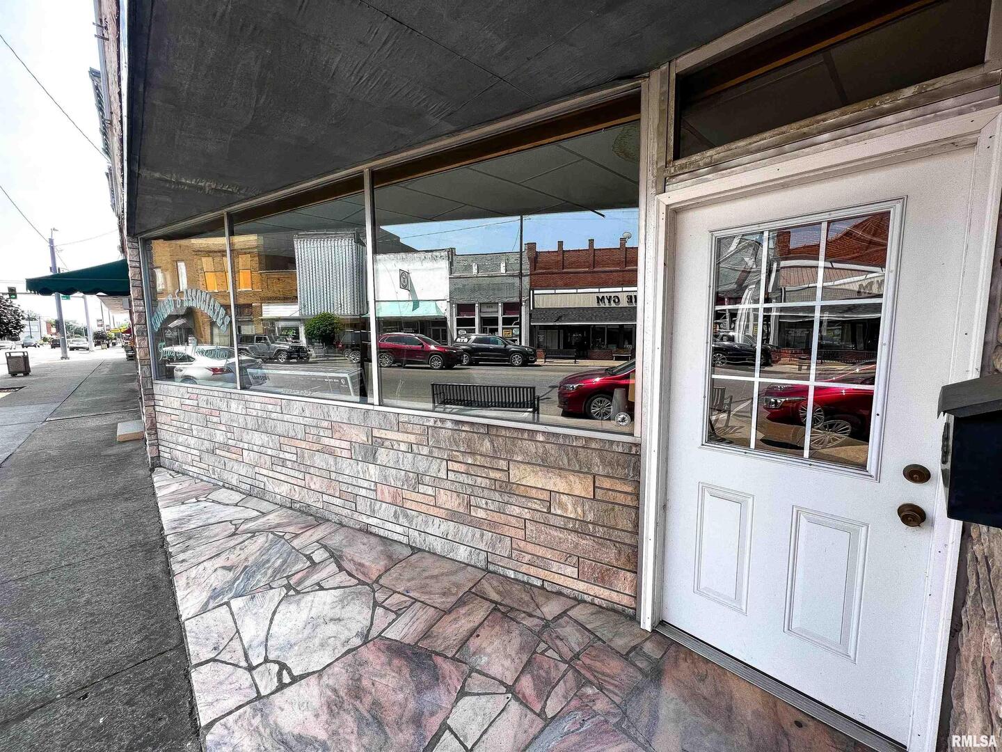 111 W North Avenue 109 — photo
