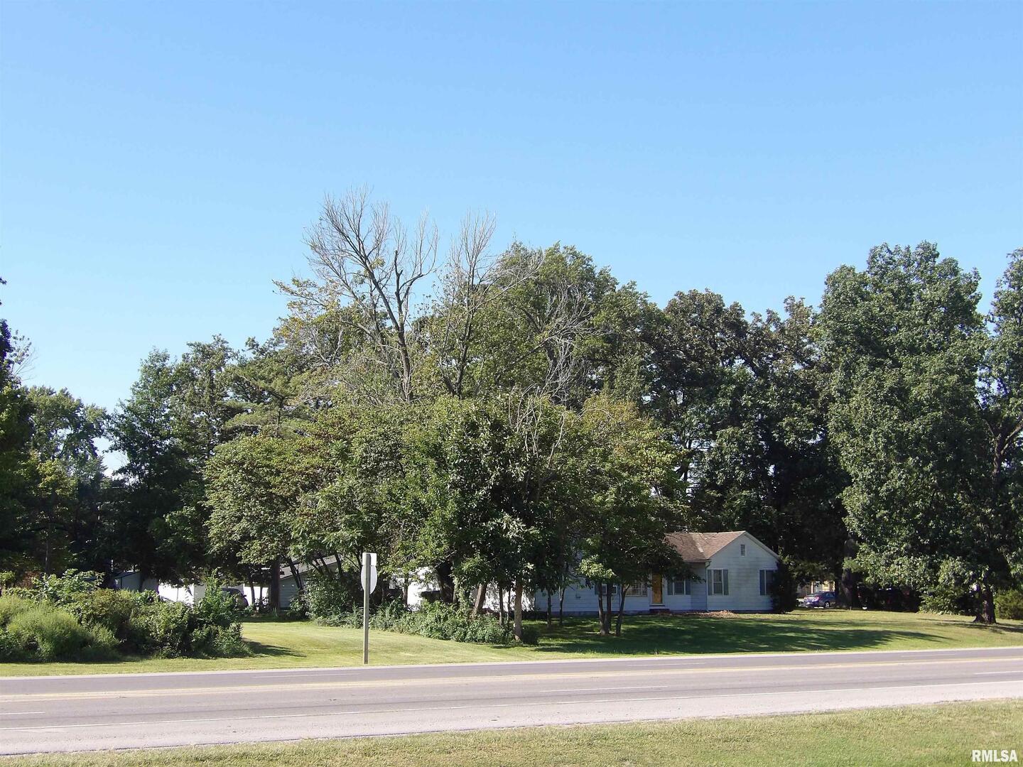 1012 W Main Street — photo