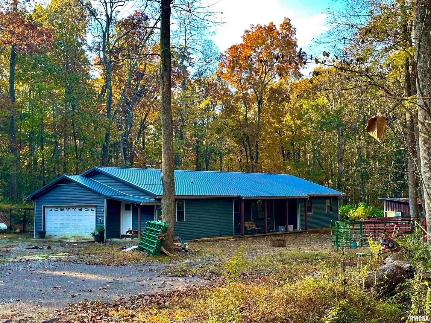 718 Karbers Ridge Road — photo