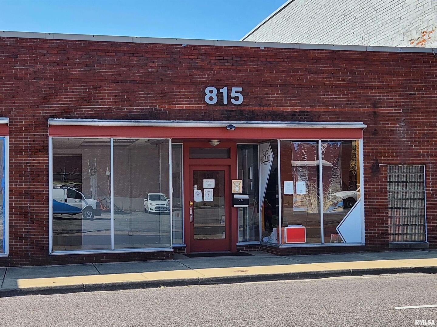815-3 Broadway Street 3 — photo