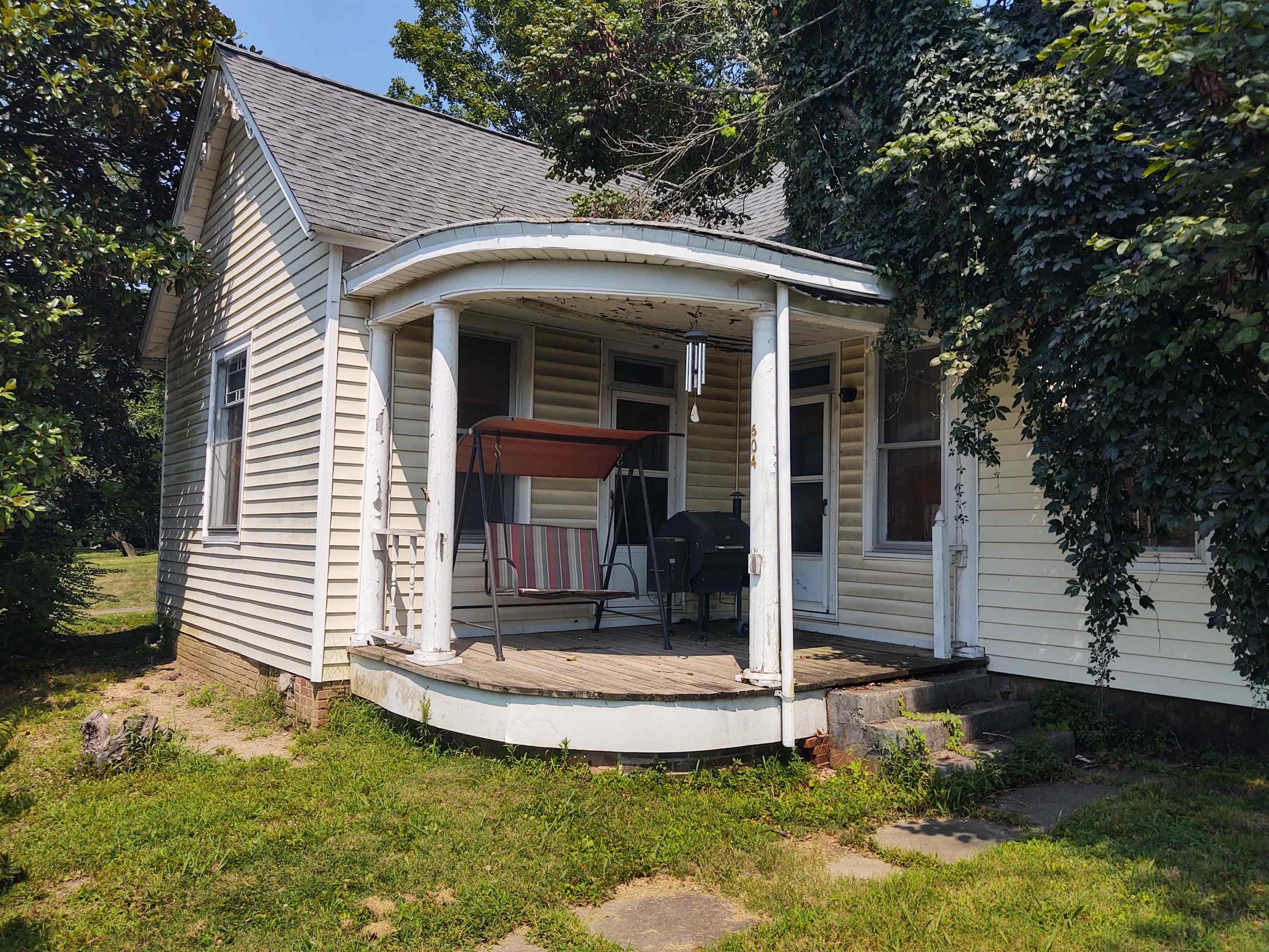 604 W Vine Street — photo