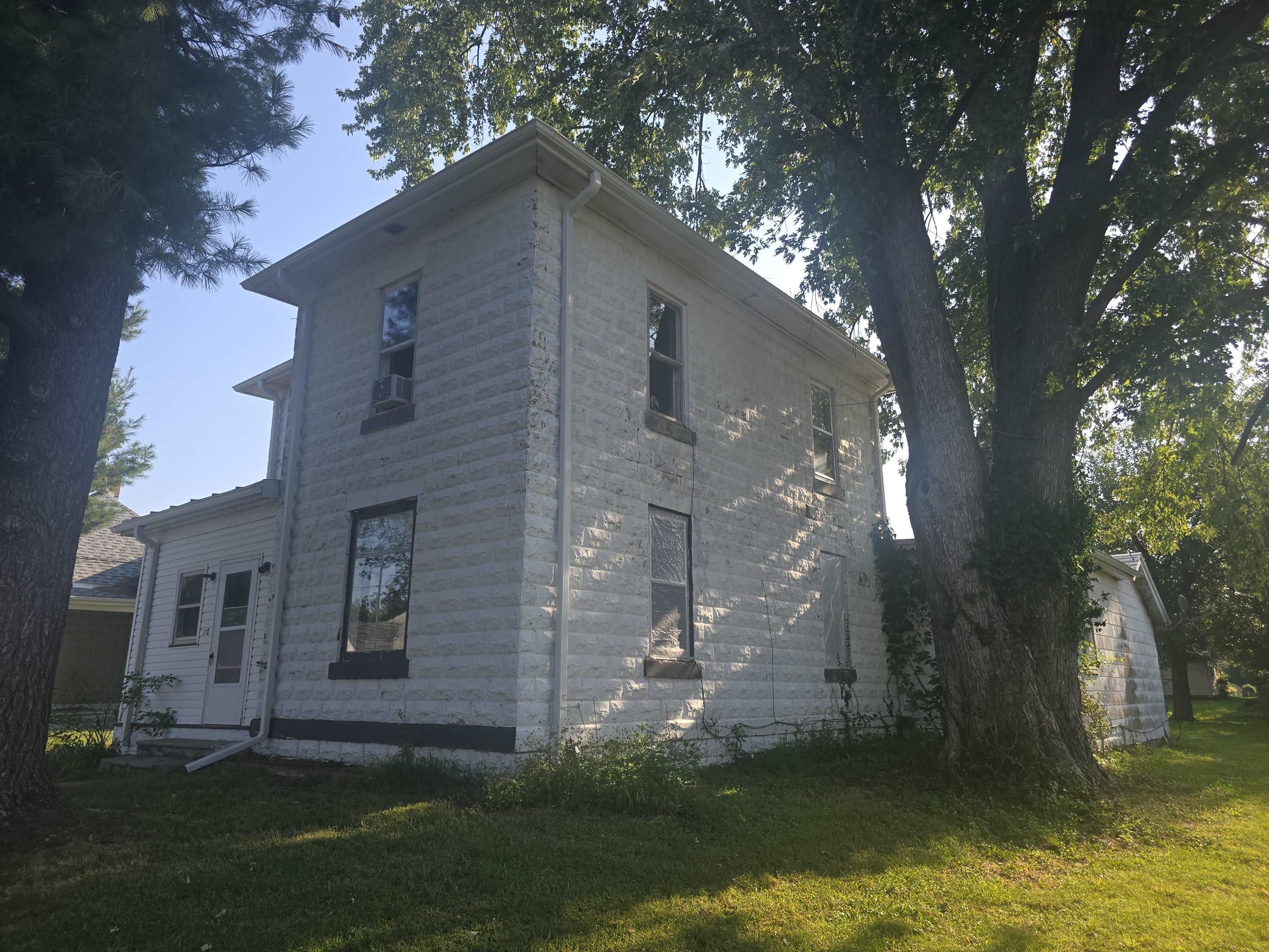 170 S Wilcox Street — photo