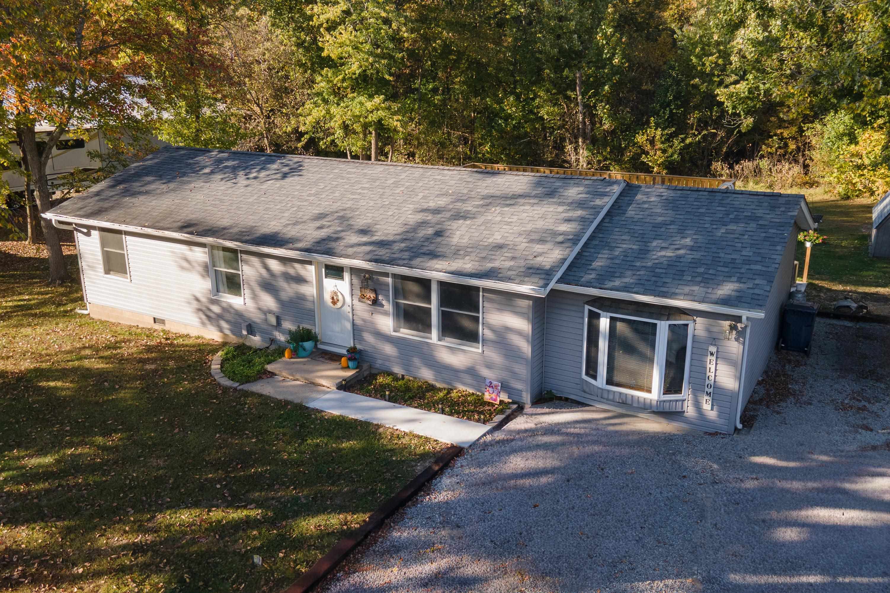 1800 E Pickett Lane — photo