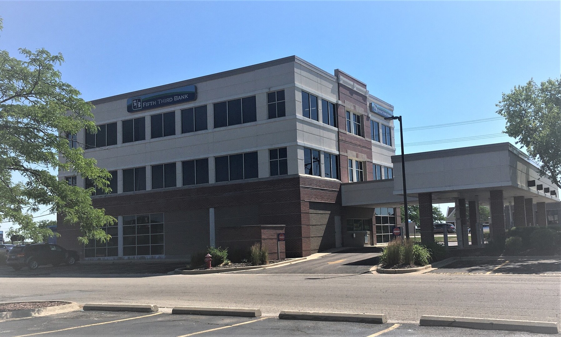 1 E Merchants Drive — photo
