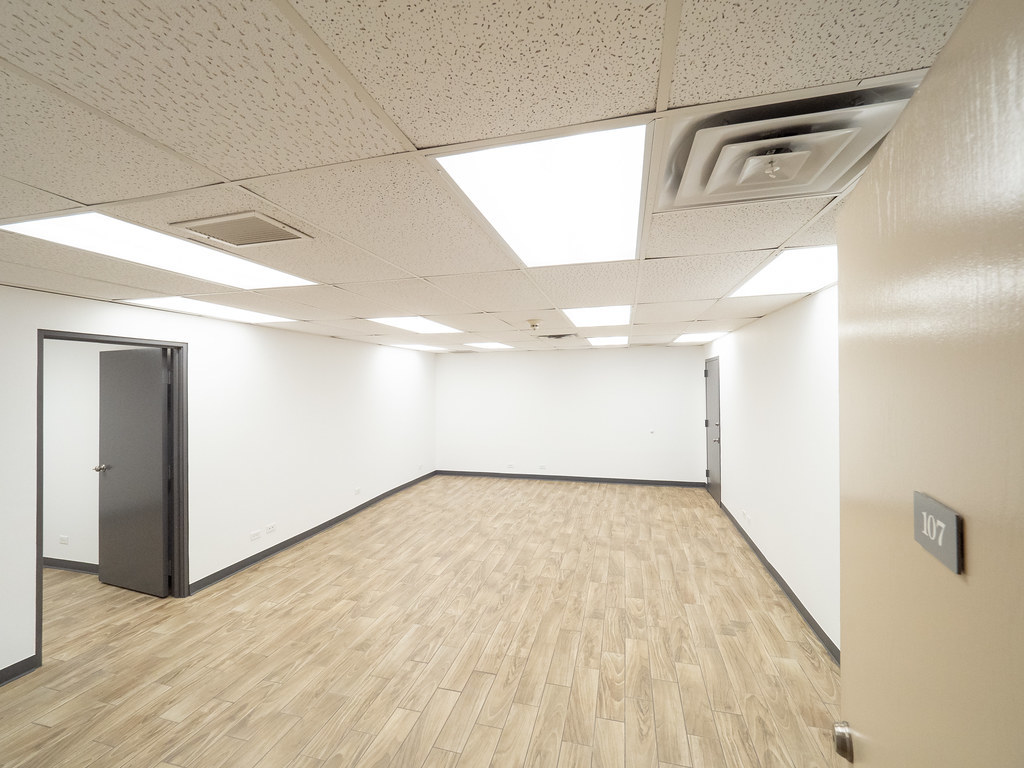 1043 S York Road 107 — photo