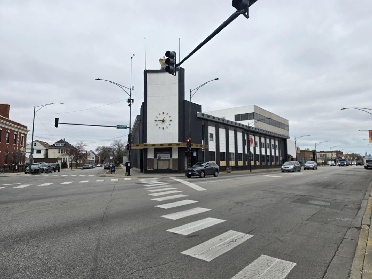 4192 S Archer Avenue — photo