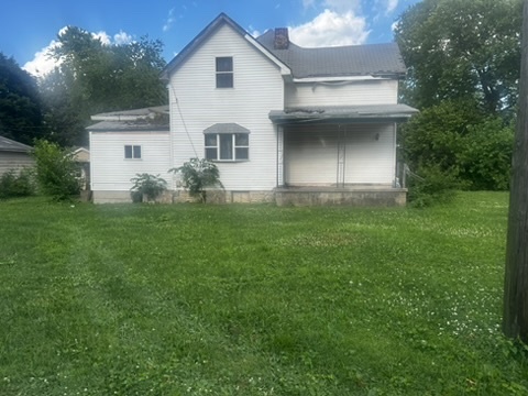 702 E Washington Street — photo