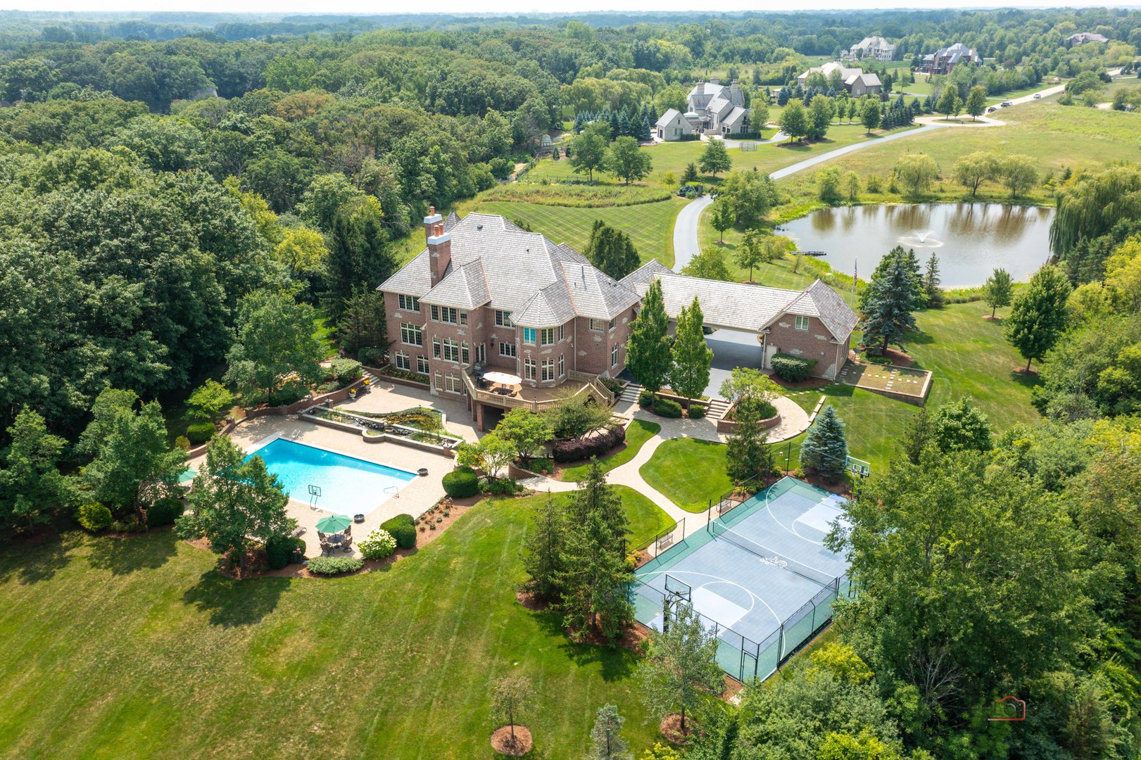 5 Jennifer Court — photo