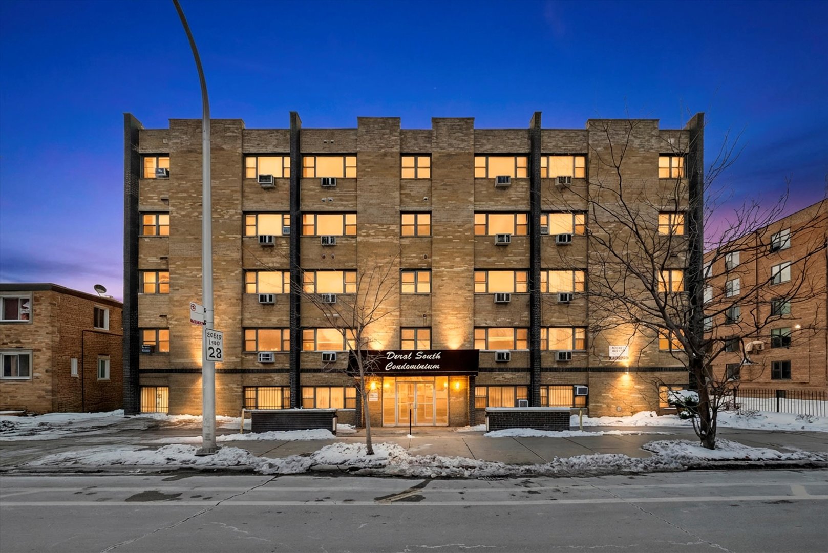 7854 S South Shore Drive 313 — photo