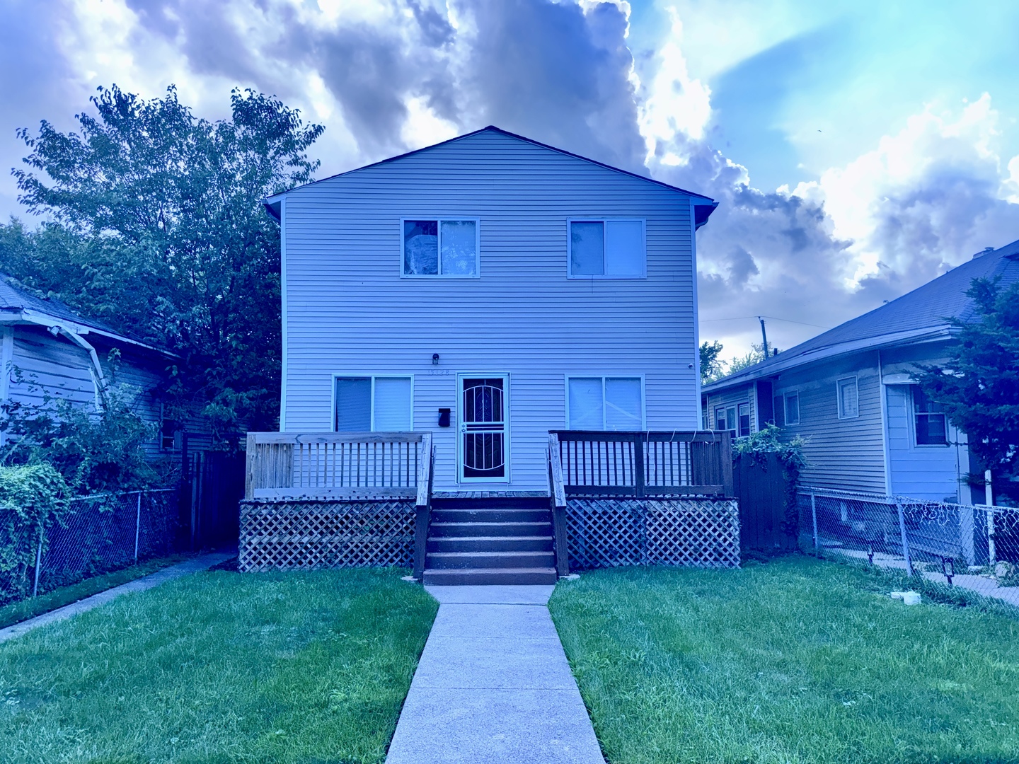 15128 Marshfield Avenue — photo
