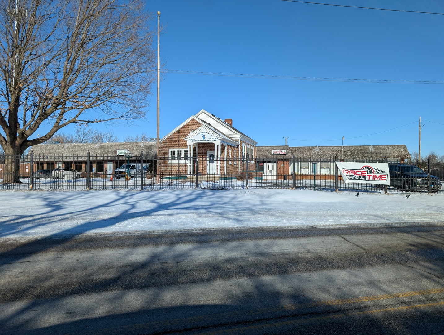 27764 Old Volo Village Road — photo
