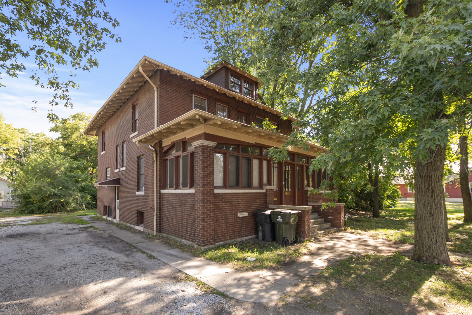 14119 Lincoln Avenue — photo