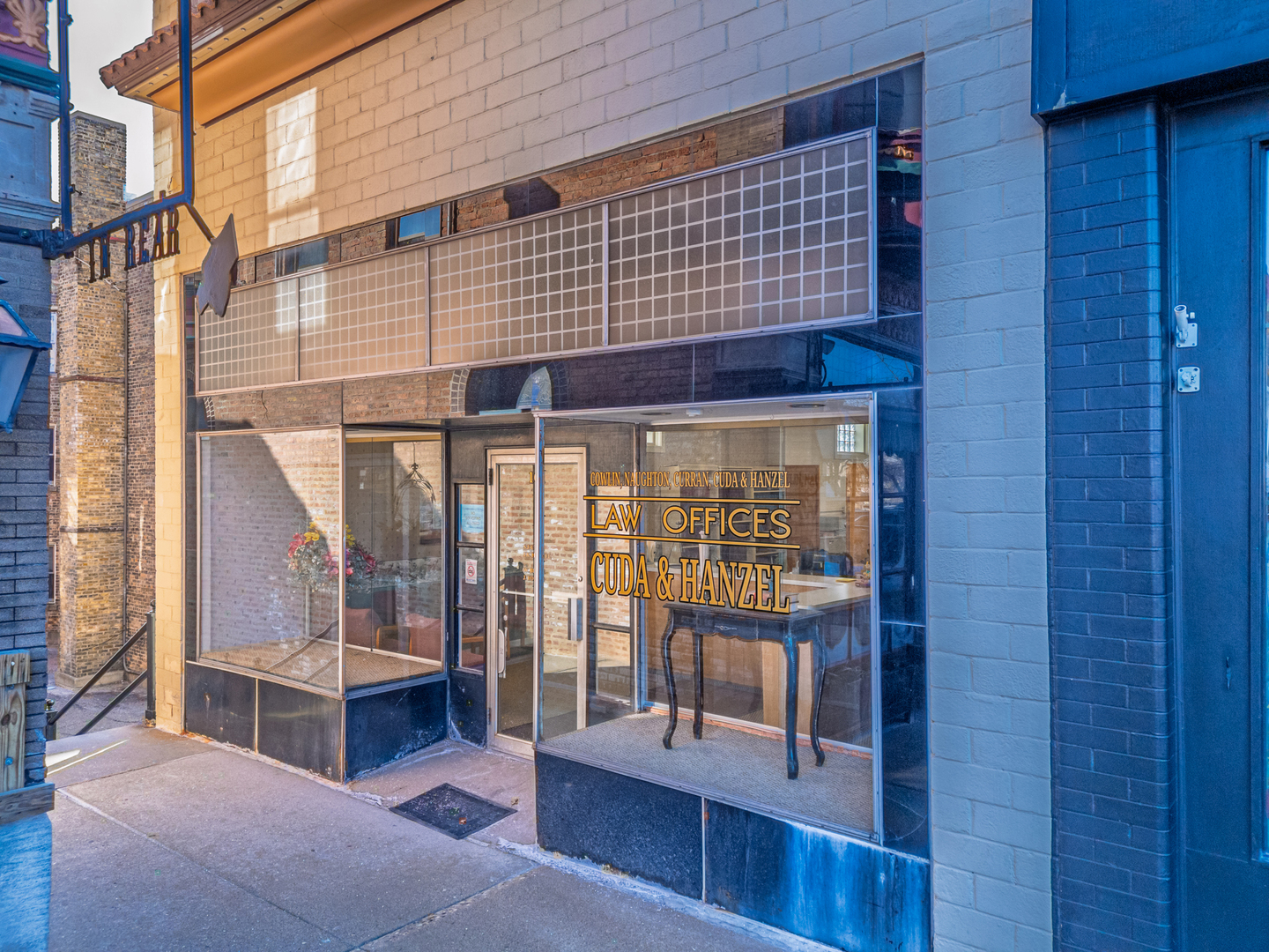 101 E Van Buren Street — photo