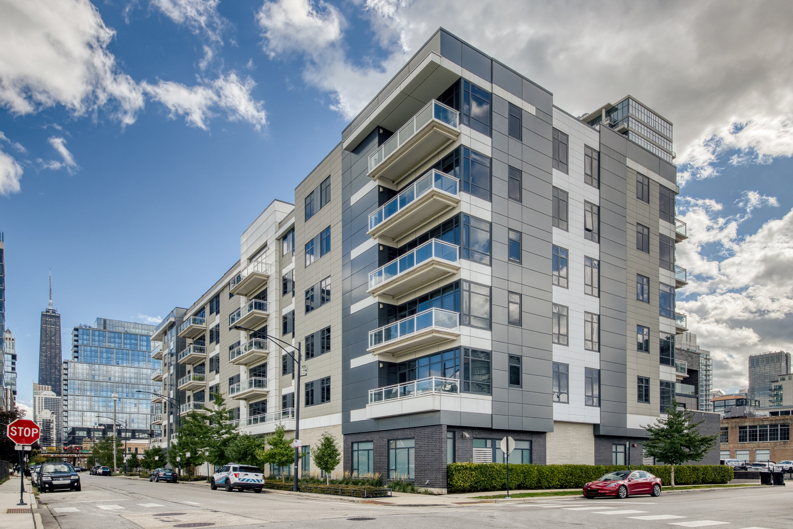 367 W Locust Street Unit 507 — photo