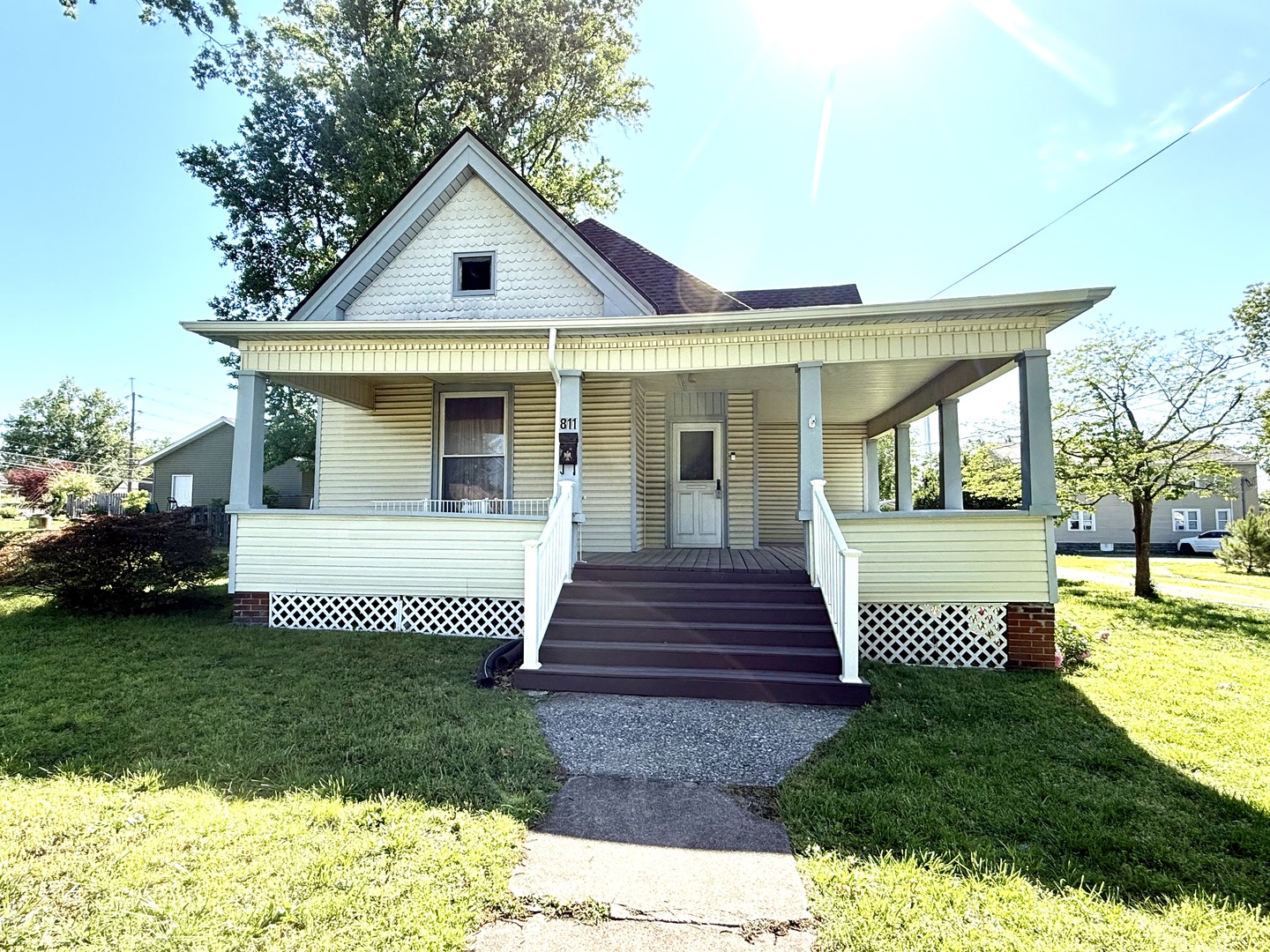 811 N Market Street — photo