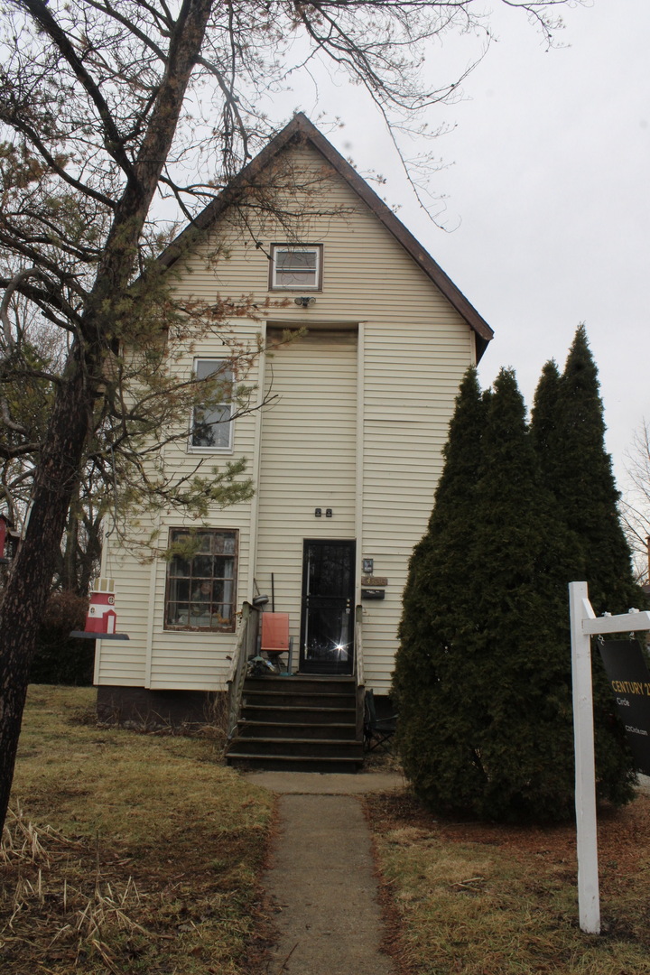 14438 Des Plaines Street — photo