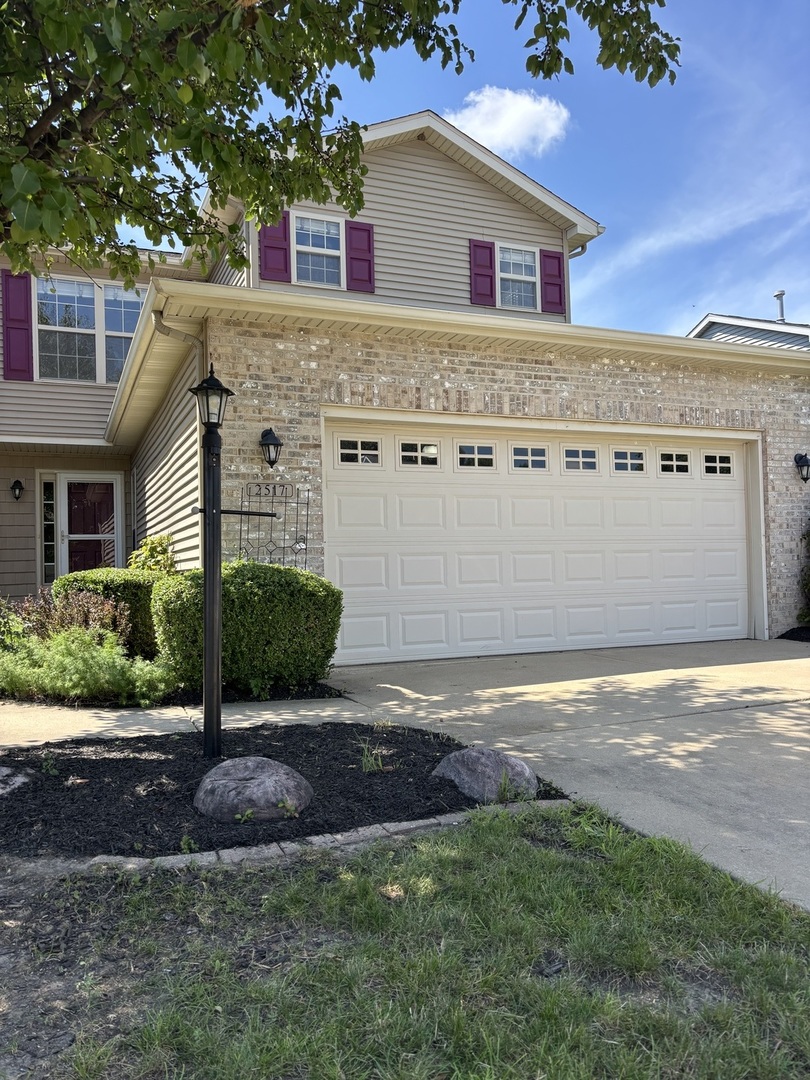2517 Pembrook Point — photo