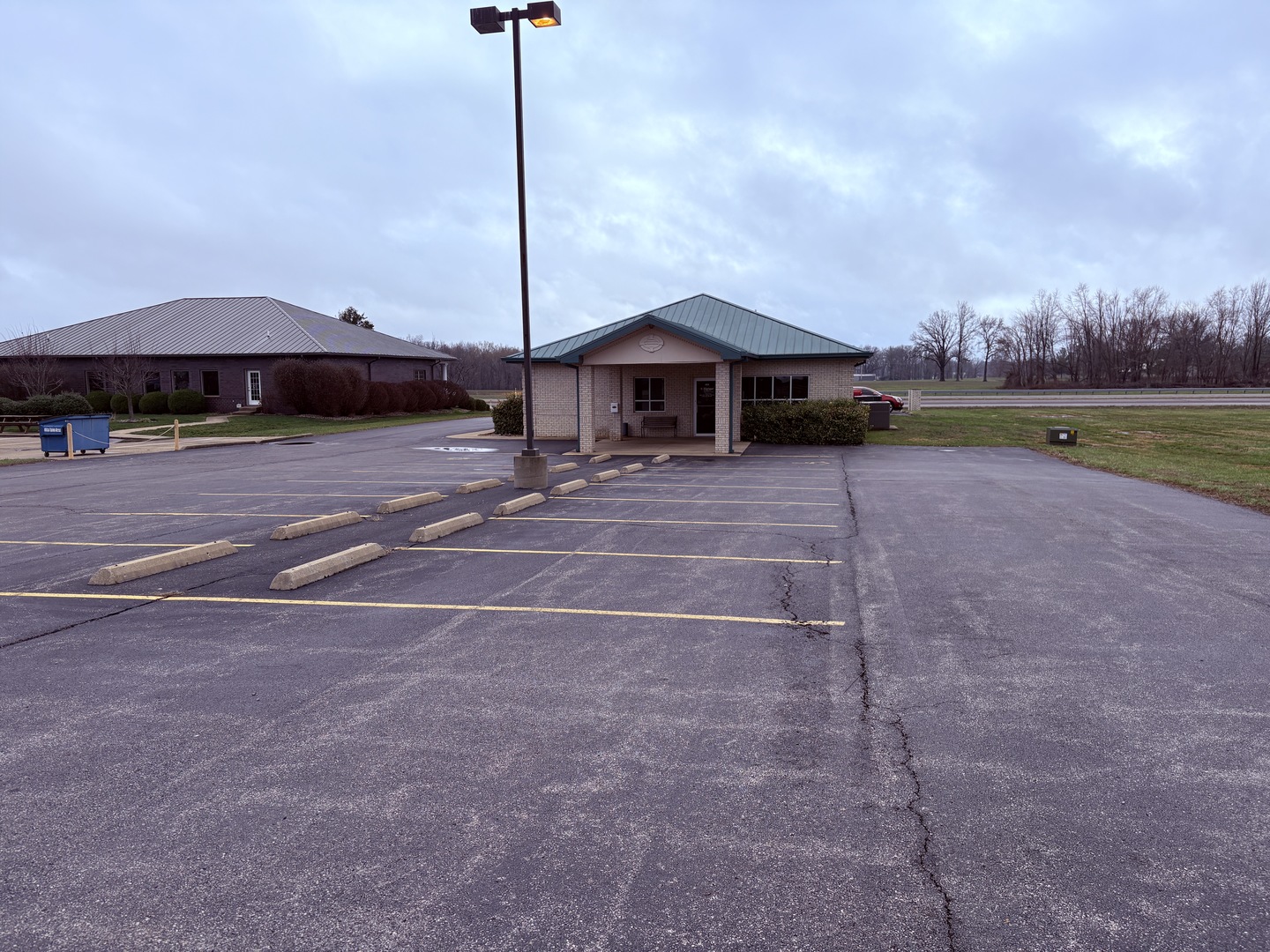 404 Rushing Drive, Herrin, IL 62848 — photo 2